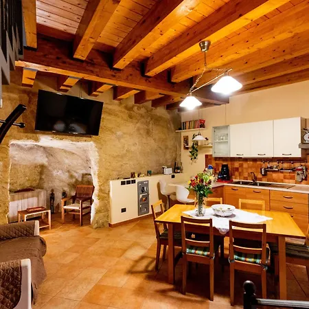 Holiday home Domus Teja *